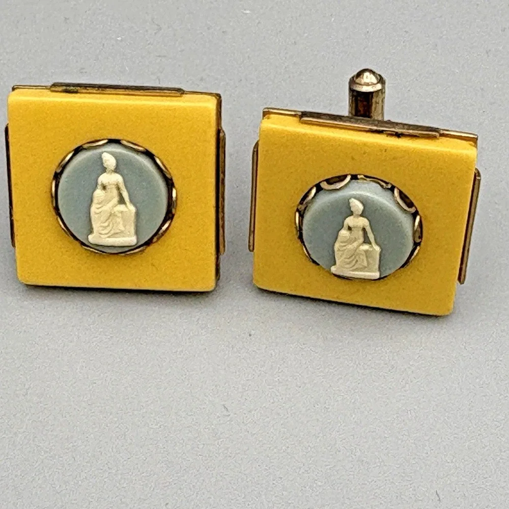 Vintage Handsome Yellow Lucite Wedgwood Blue Jasperwear Cufflinks READ